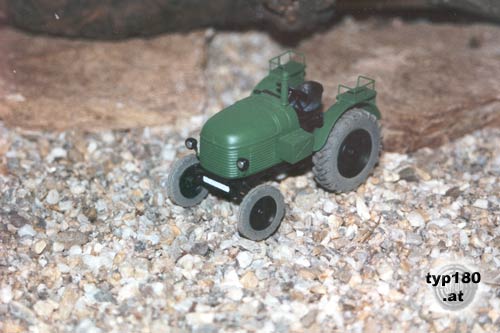 steyr_typ180_schraeg.jpg